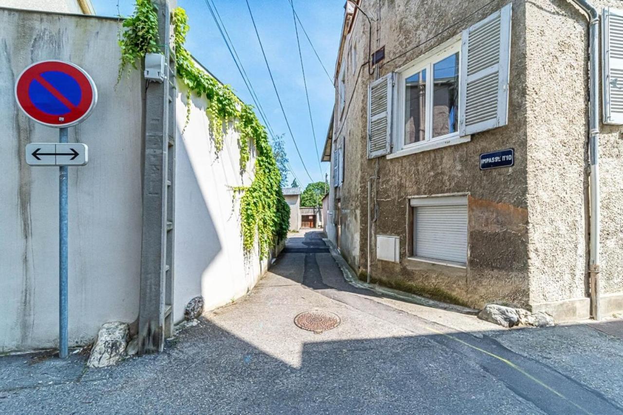 Le Pablo Charming 6 Pers Sainte-Foy-Les-Lyonアパートメント エクステリア 写真