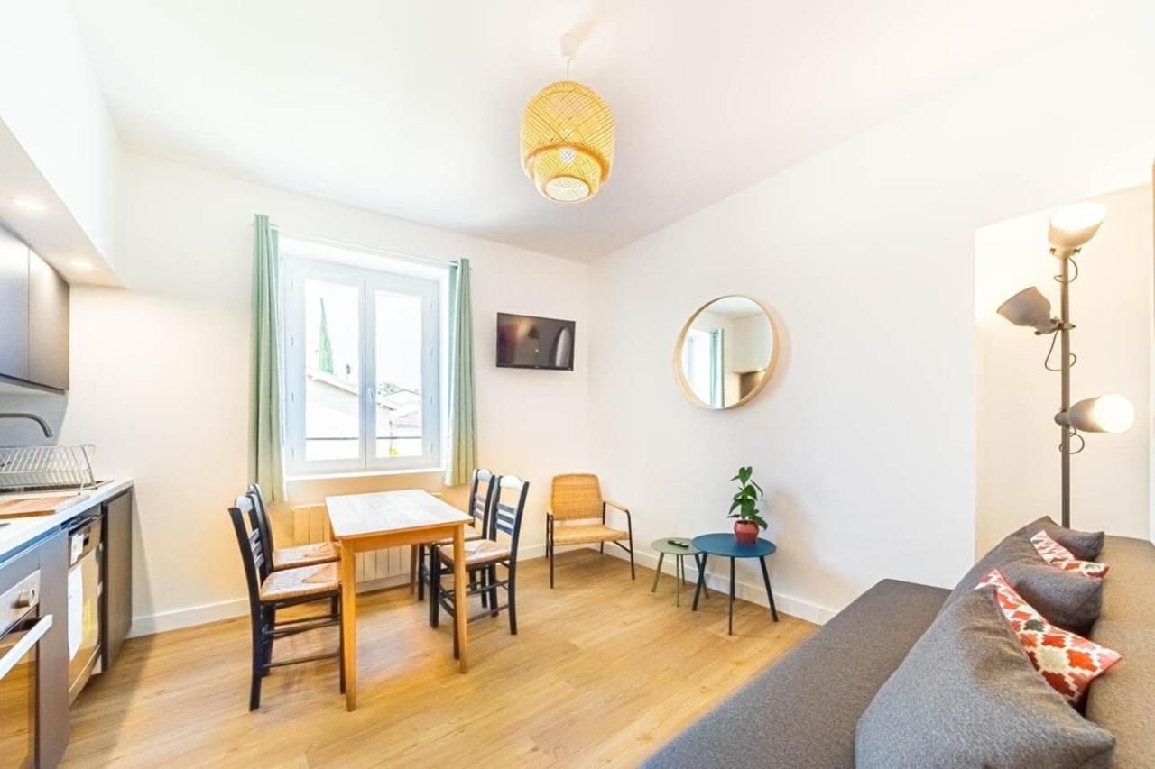 Le Pablo Charming 6 Pers Sainte-Foy-Les-Lyonアパートメント エクステリア 写真
